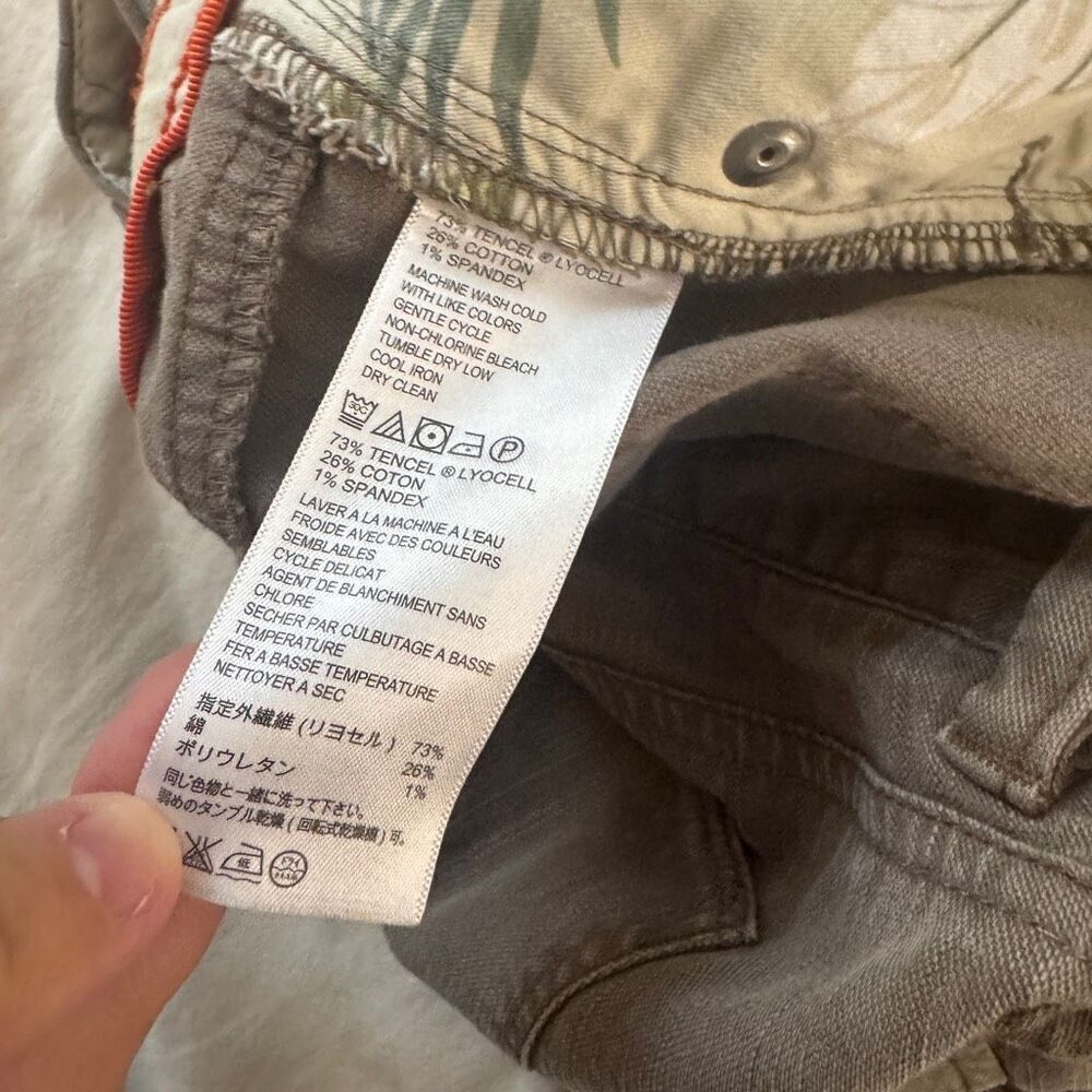 Tommy Bahama Pants Men's 36x32 Gray Flat Front Straight Leg Relaxed Fit - Picture 6 of 8